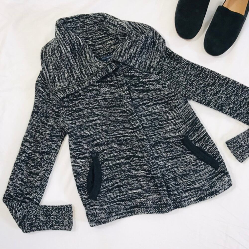 American Eagle Sweater Jacket